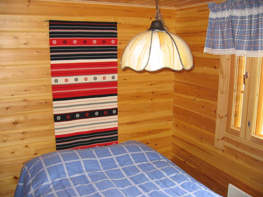 Villa Ukonloma Haerkaelampi à Rovaniemi Extérieur photo