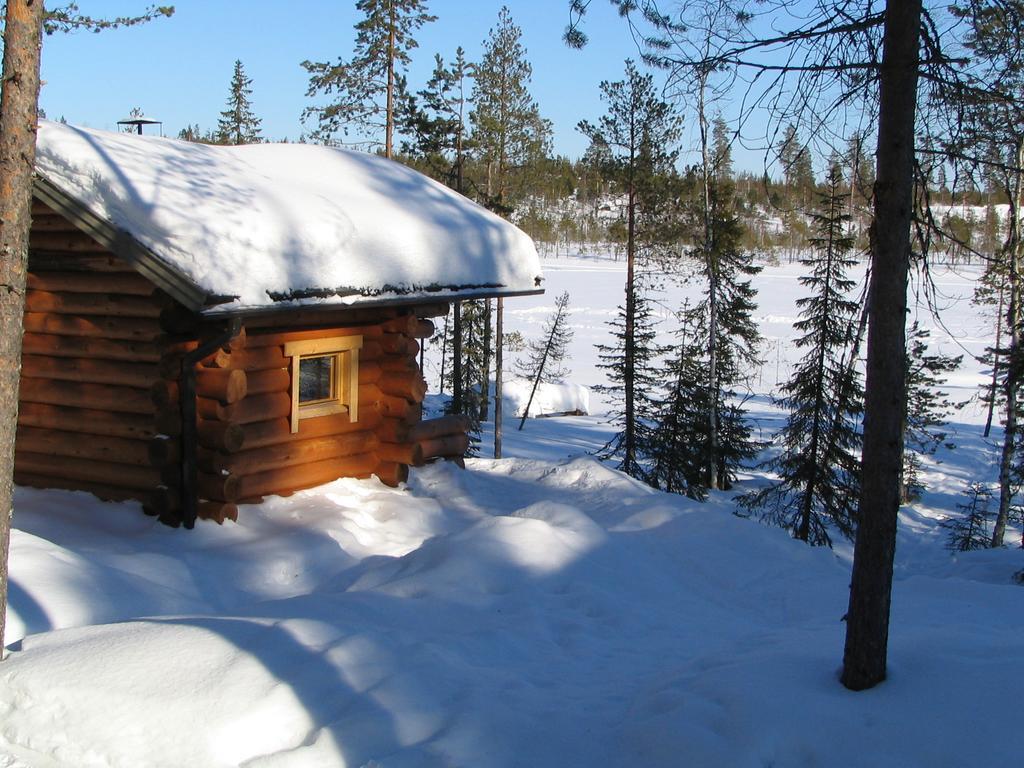 Villa Ukonloma Haerkaelampi à Rovaniemi Extérieur photo